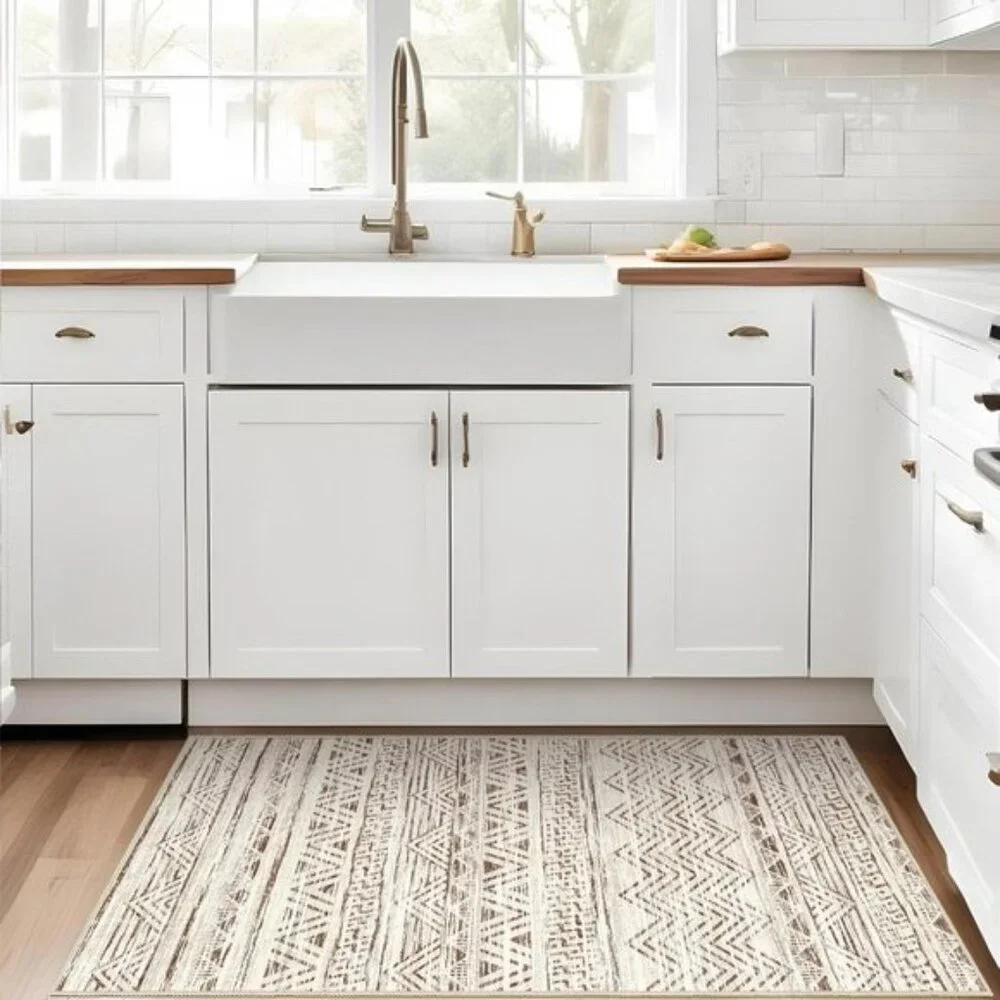 2x3 Moroccan Entryway Rug, Soft Washable Non-Slip Farmhouse Carpet, Beige/White